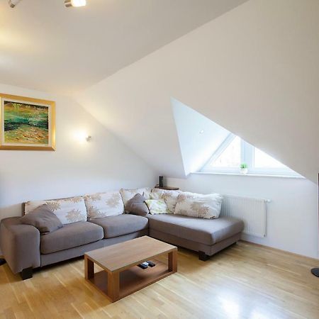 בלד Luxury Apartment Karolina מראה חיצוני תמונה